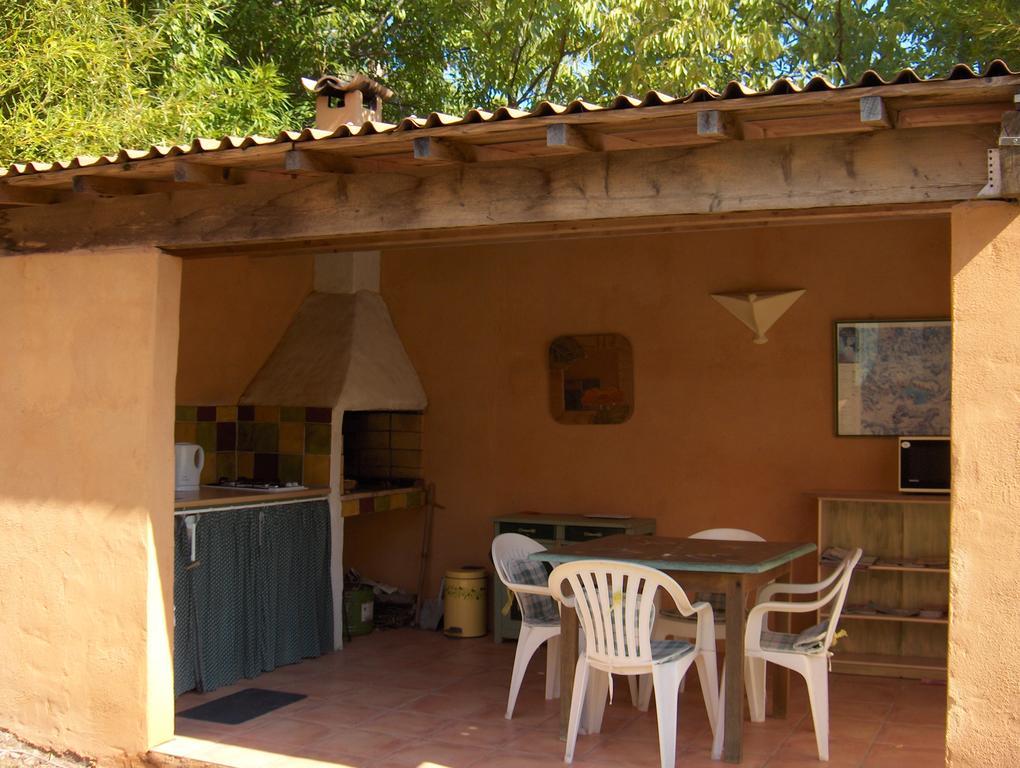 La Genestiere Bed & Breakfast Clermont-lʼHérault Екстериор снимка