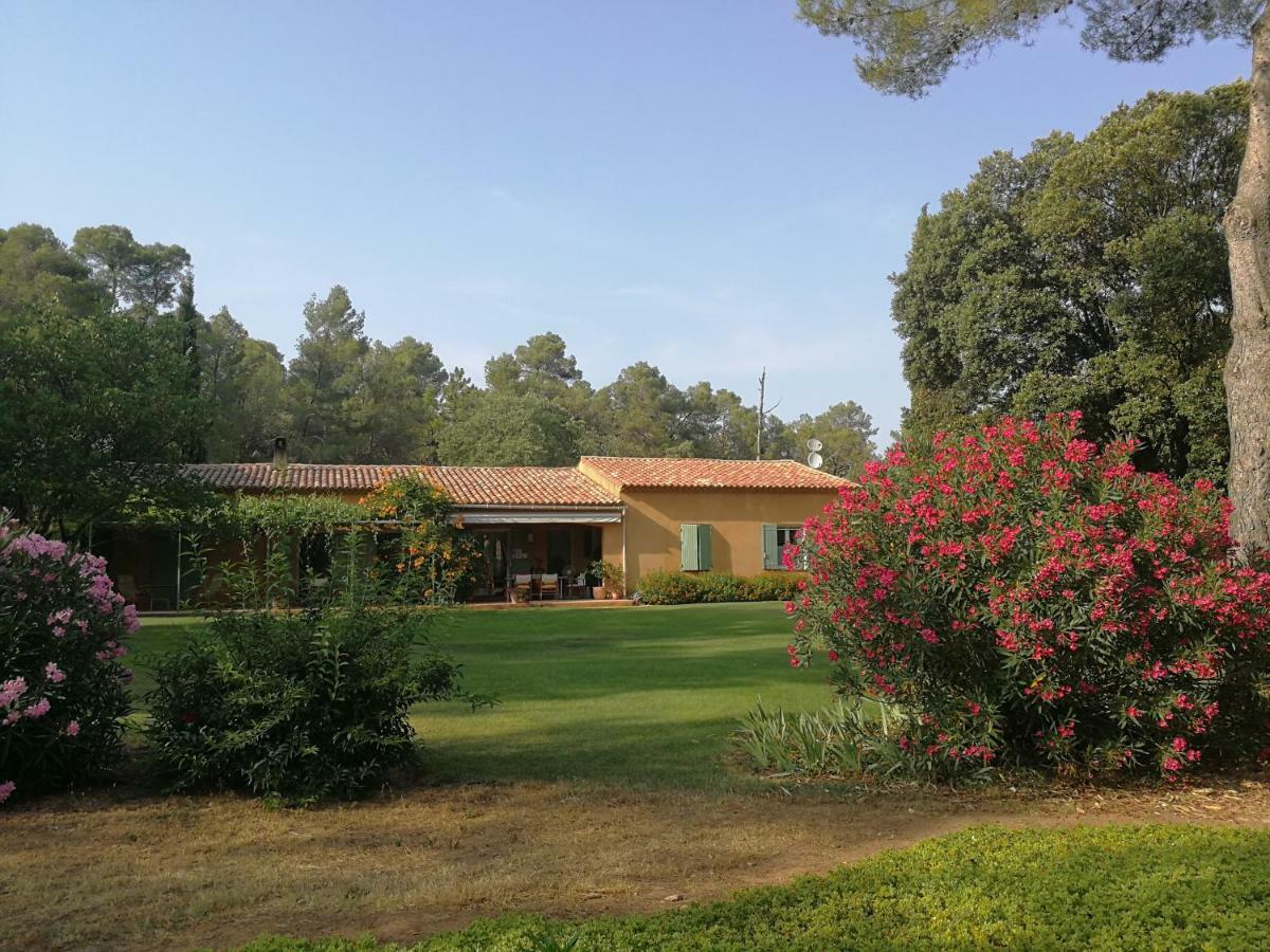 La Genestiere Bed & Breakfast Clermont-lʼHérault Екстериор снимка